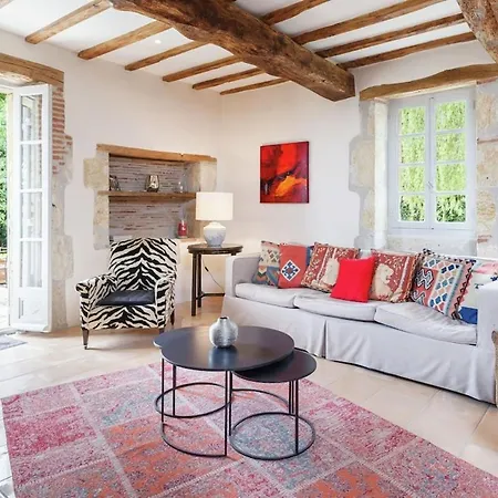 Charmante à Avec Piscine Privée Villa