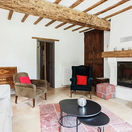 فيلة Charmante A Avec Piscine Privee ديونْ