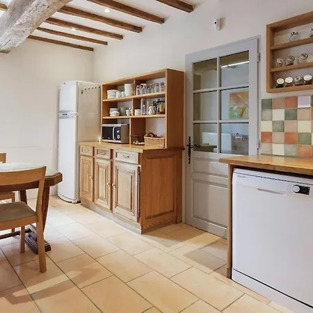 Charmante A Avec Piscine Privee فيلة